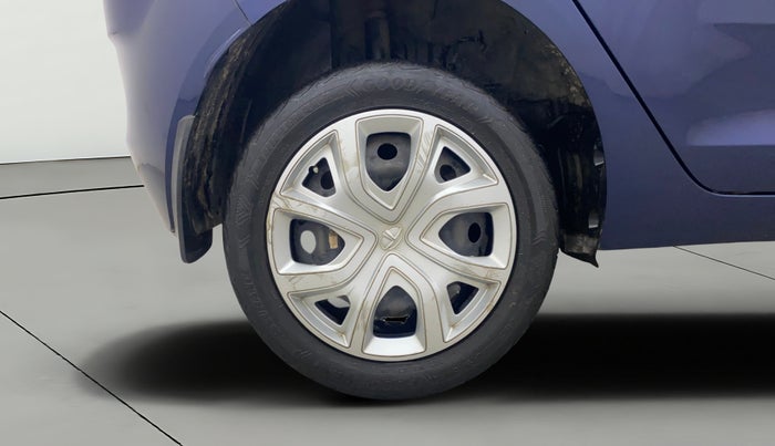 2022 Tata ALTROZ XTA, Petrol, Automatic, 23,180 km, Right Rear Wheel