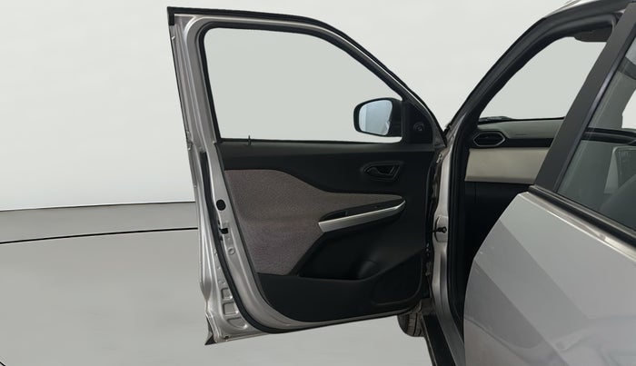 2022 Nissan MAGNITE XE, Petrol, Manual, 6,835 km, LHS Front Door