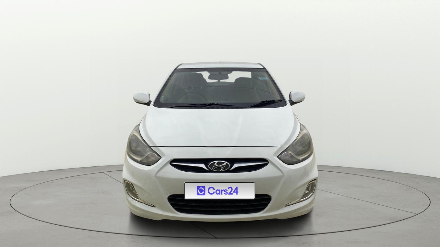 2013 Hyundai Verna FLUIDIC 1.6 VTVT SX, Petrol, Manual, 69,987 km, Front