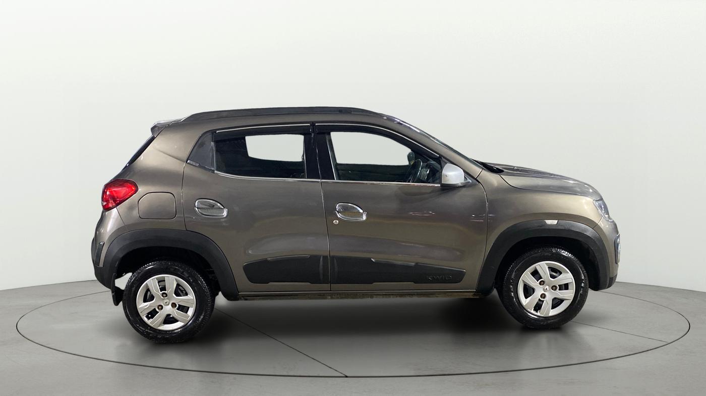 2018 Renault Kwid RXT 1.0 (O), Petrol, Manual, 32,011 km, Right Side View