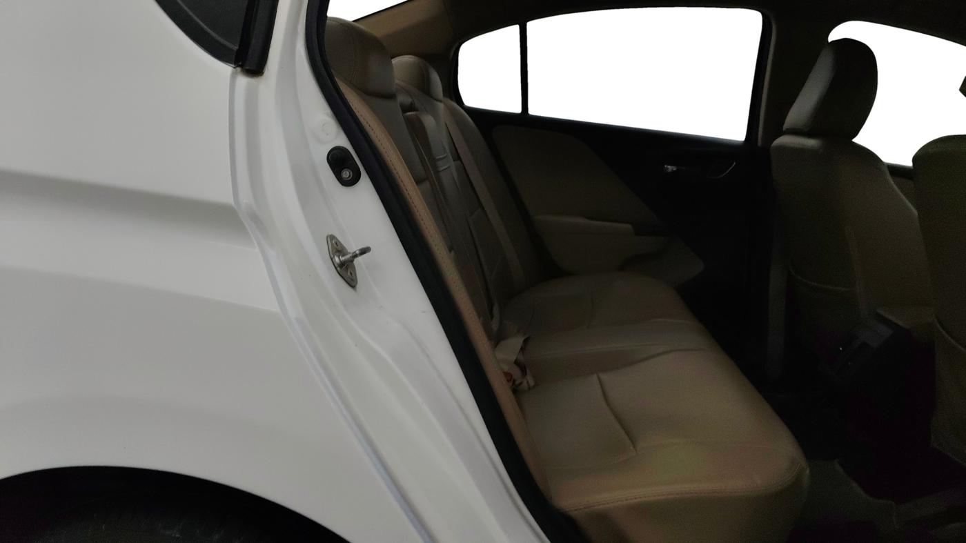 2019 Honda City 1.5L I-VTE V CVT, Petrol, Automatic, 85,590 km, Right Side Rear Door Cabin