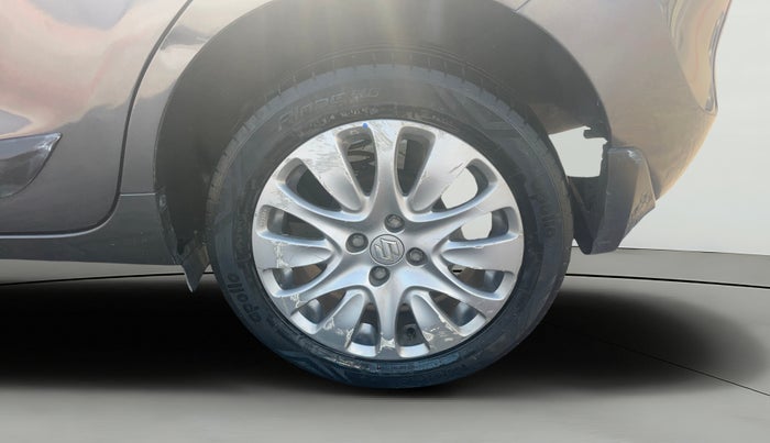 2017 Maruti Baleno ALPHA PETROL 1.2, Petrol, Manual, 71,687 km, Left Rear Wheel