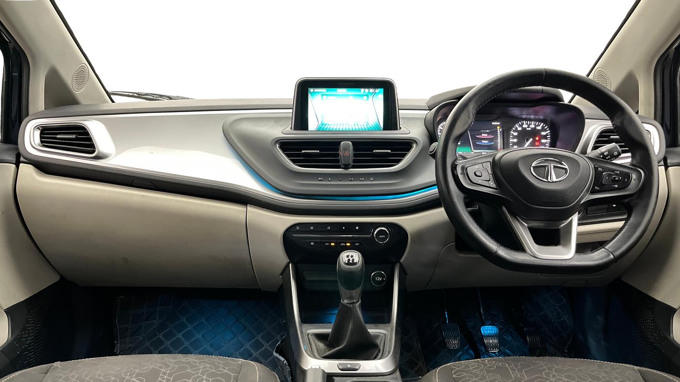 2023 Tata ALTROZ XZ Plus Sunroof i-Turbo , Petrol, Manual, 53,719 km, Dashboard