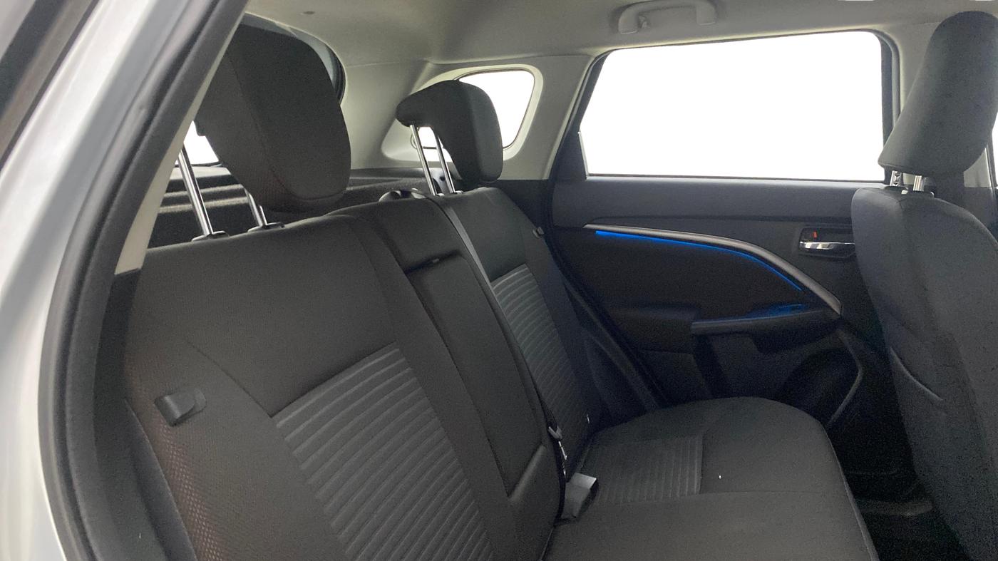 2025 Maruti BREZZA ZXI + SMART HYBRID, Petrol, Manual, 1,421 km, Right Side Rear Door Cabin