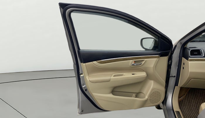 2019 Maruti Ciaz ALPHA 1.5 SHVS PETROL, Petrol, Manual, 49,726 km, LHS Front Door
