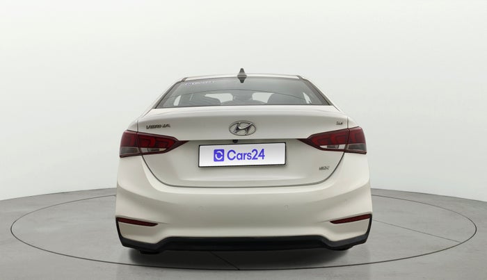 2019 Hyundai Verna 1.6 VTVT SX (O) AT, Petrol, Automatic, 98,649 km, Back/Rear