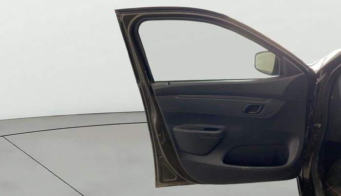 2016 Renault Kwid RXT 0.8, Petrol, Manual, 56,130 km, LHS Front Door