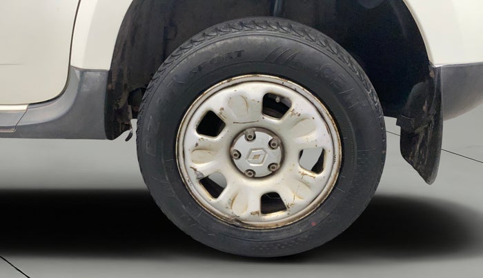 2014 Renault Duster 85 PS RXL PLUS DIESEL, Diesel, Manual, 76,863 km, Left Rear Wheel