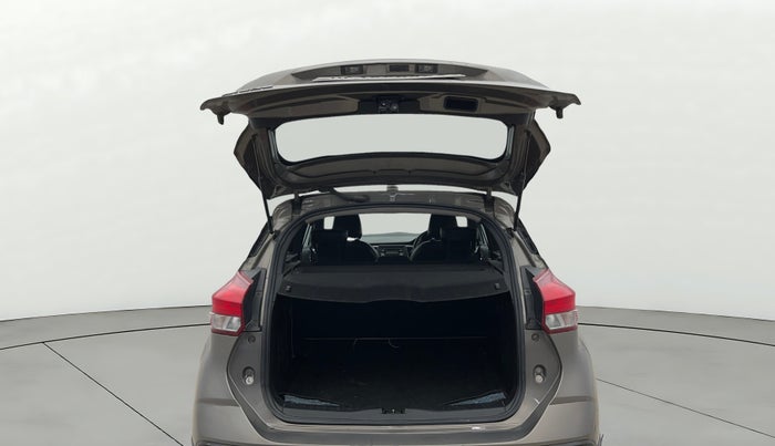 2019 Nissan Kicks XL 1.5, Petrol, Manual, 48,806 km, Boot Door Open