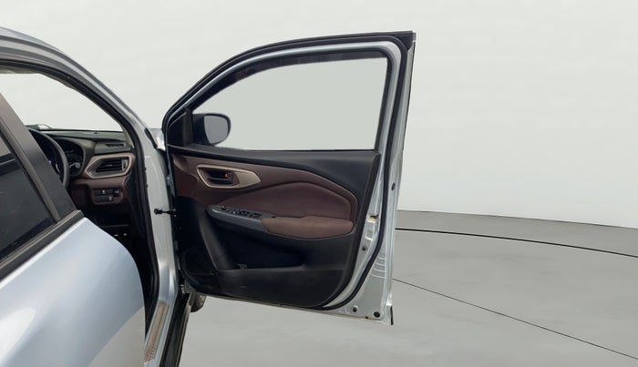 2024 Maruti FRONX DELTA PLUS 1.0 TURBO MT, Petrol, Manual, 24,849 km, RHS Front Door