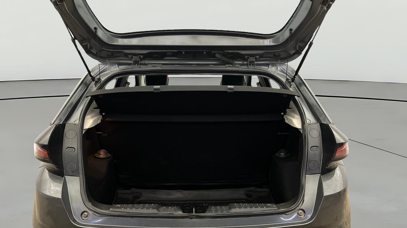 2022 Tata ALTROZ XT PETROL, Petrol, Manual, 39,975 km, Boot Open Zoomed View