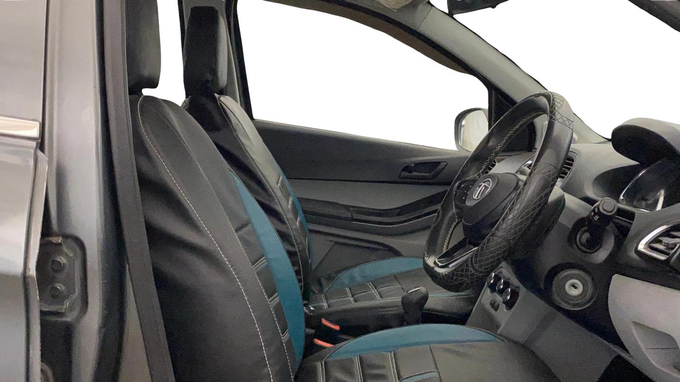 2020 Tata Tiago XT PETROL, Petrol, Manual, 51,656 km, Right Side Front Door Cabin
