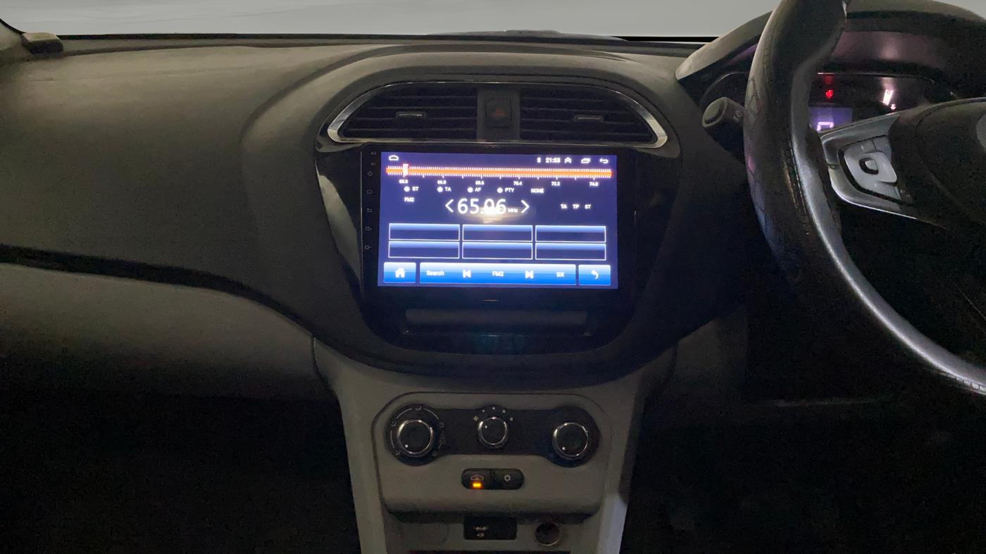 2021 Tata Tiago XT (O) PETROL, Petrol, Manual, 63,689 km, Air Conditioner