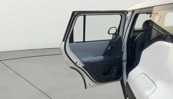 2025 KIA SYROS  HTX 1.0 Turbo 6MT, Petrol, Manual, 2,598 km, LHS Rear Door