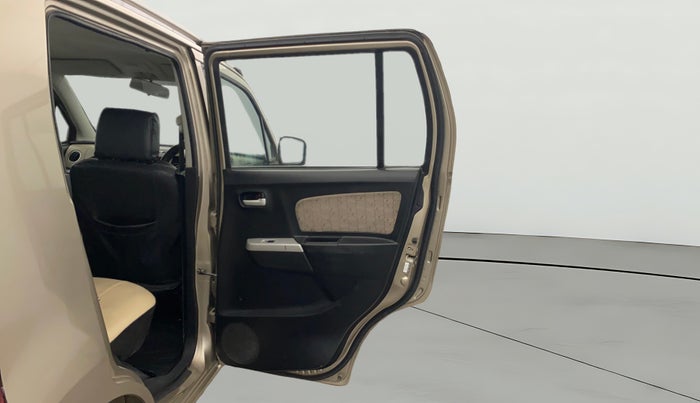 2015 Maruti Wagon R 1.0 VXI, Petrol, Manual, 78,101 km, RHS Rear Door