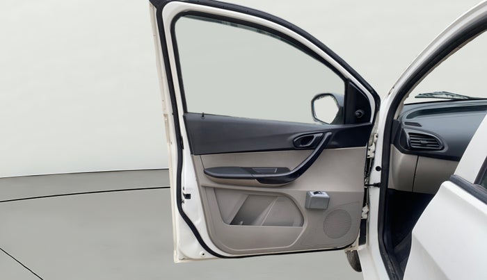 2019 Tata Tiago XE PETROL, Petrol, Manual, 63,621 km, LHS Front Door