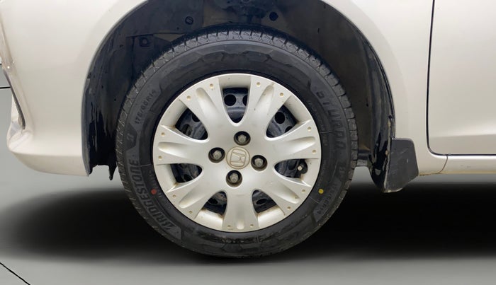 2017 Honda Amaze 1.2L I-VTEC S, Petrol, Manual, 1,29,943 km, Left Front Wheel