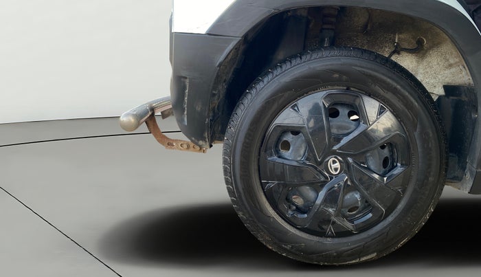 2023 Tata PUNCH ADVENTURE MT, Petrol, Manual, 43,996 km, Right Rear Wheel