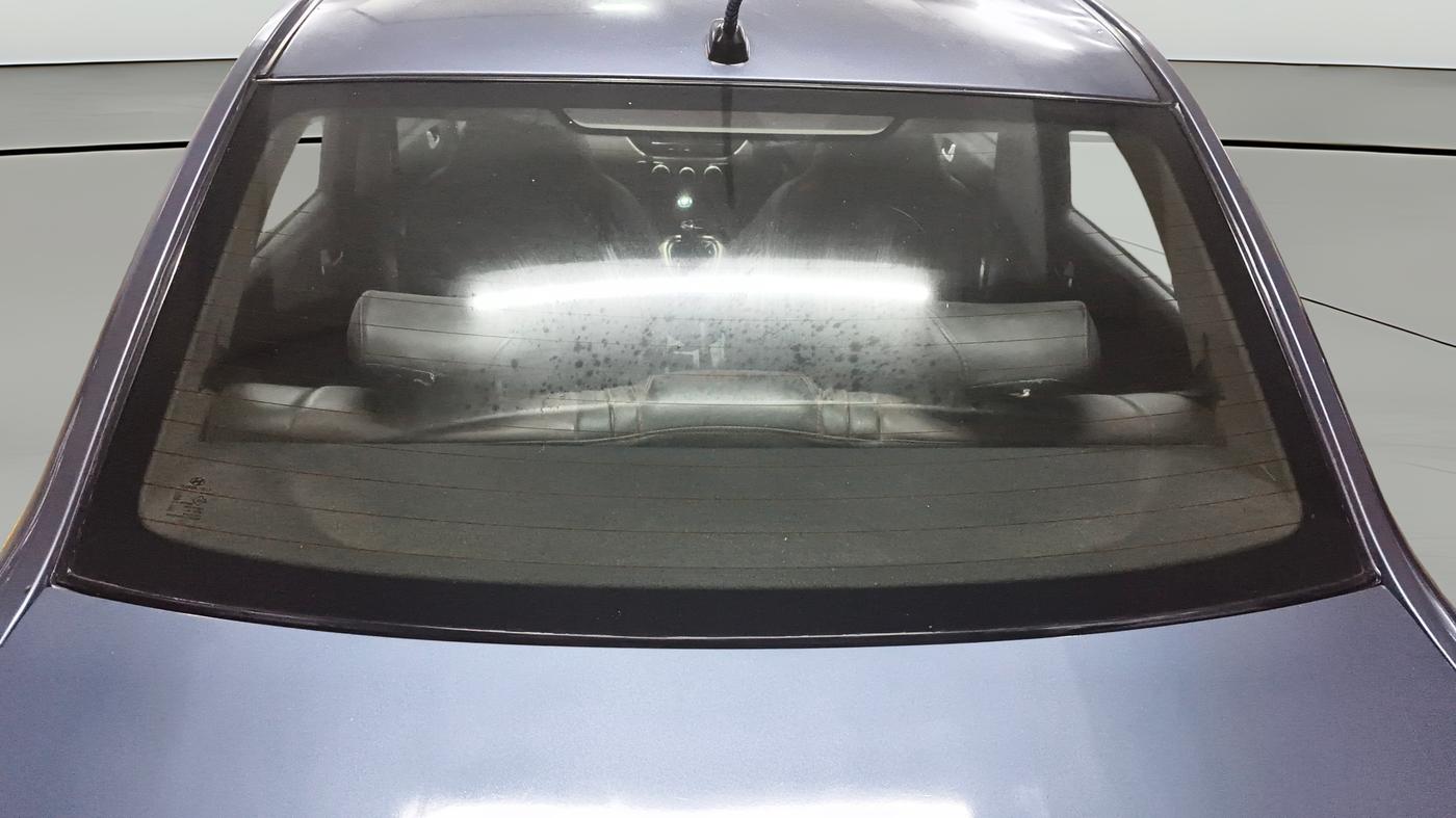 2014 Hyundai Xcent S 1.2, Petrol, Manual, 1,09,143 km, Rear Windshield