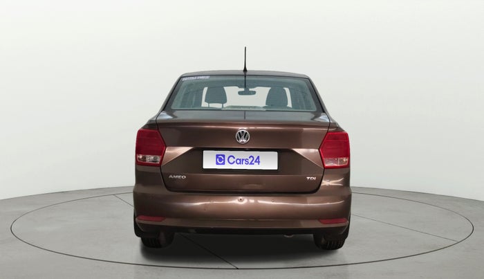 2017 Volkswagen Ameo HIGHLINE1.5L, Diesel, Manual, 86,048 km, Back/Rear