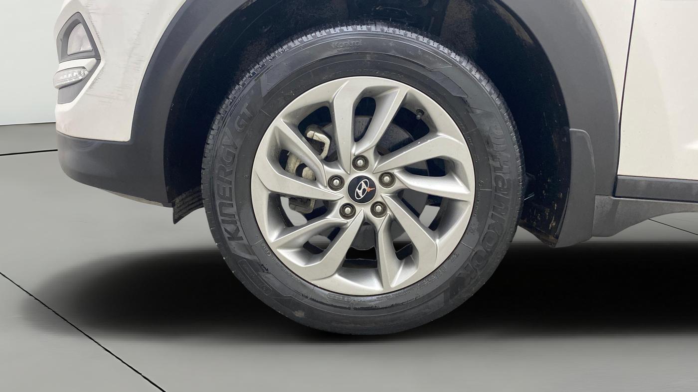2018 Hyundai Tucson 2WD MT PETROL, Petrol, Manual, 50,233 km, Left Front Wheel