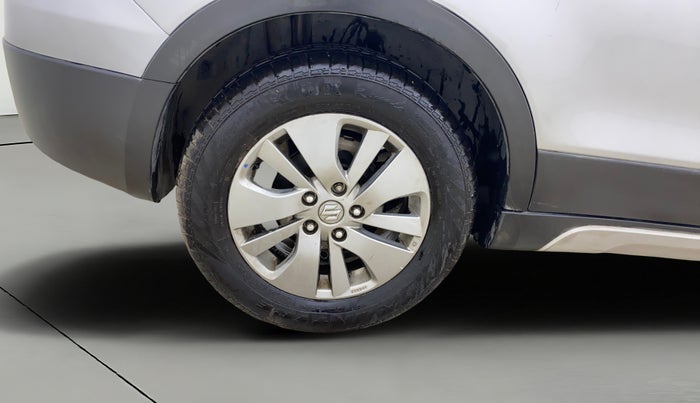 2016 Maruti S Cross ALPHA 1.6, Diesel, Manual, 87,661 km, Right Rear Wheel