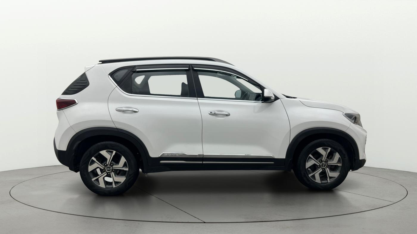 2021 KIA SONET HTX 1.5, Diesel, Manual, 64,663 km, Right Side View