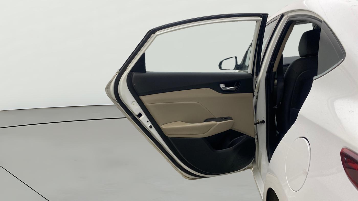 2019 Hyundai Verna 1.6 VTVT SX O, Petrol, Manual, 65,467 km, LHS Rear Door