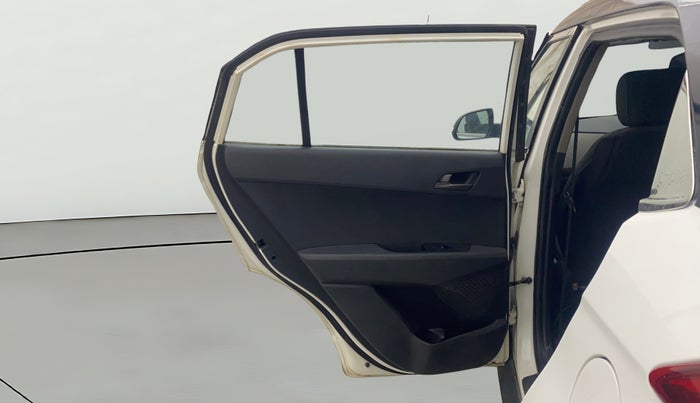 2017 Hyundai Creta S PLUS 1.4 DIESEL, Diesel, Manual, 1,30,442 km, LHS Rear Door