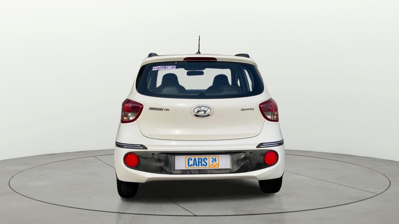 2018 Hyundai Grand i10 SPORTZ 1.2 KAPPA VTVT, Petrol, Manual, 37,122 km, Back/Rear