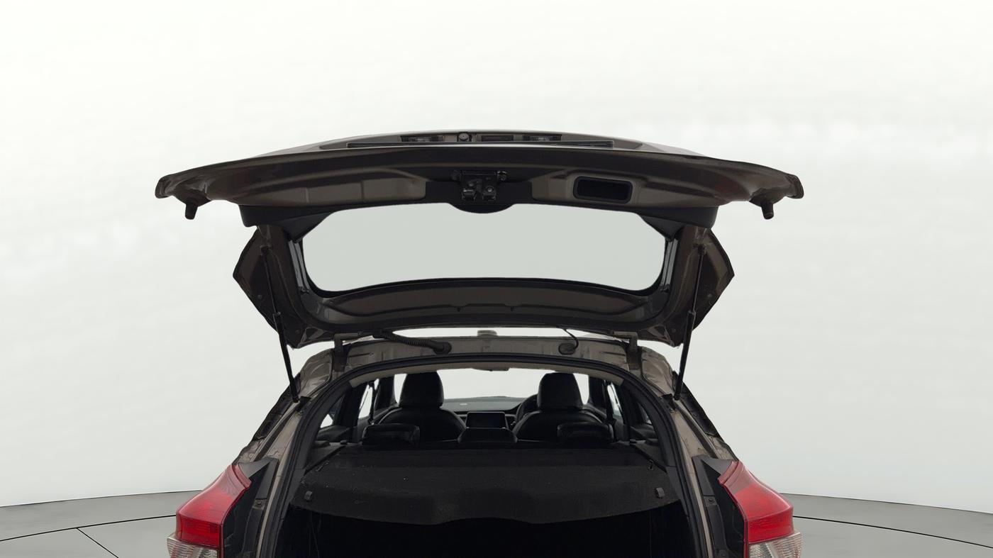 2021 Nissan Kicks XV 1.5, Petrol, Manual, 29,227 km, Boot Door Open