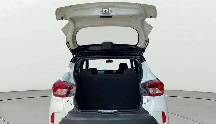 2024 Renault Kwid RXL(O) 1.0L, Petrol, Manual, 8,235 km, Boot Door Open