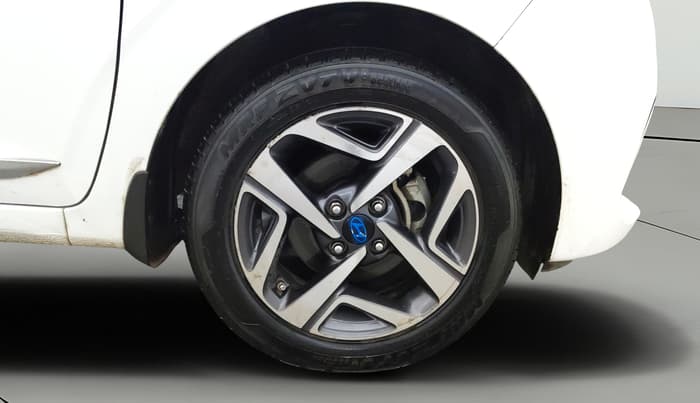 2023 Hyundai AURA SX 1.2 CNG, CNG, Manual, 56,202 km, Right Front Wheel