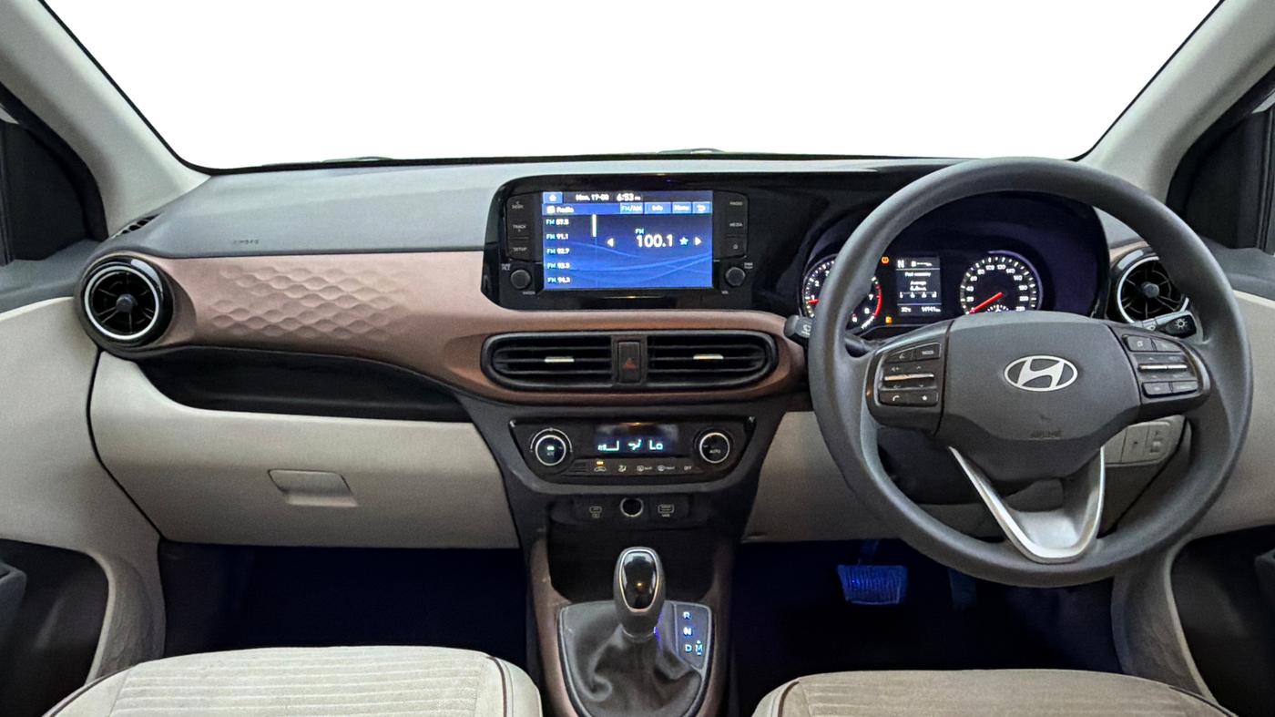 2023 Hyundai AURA SX PLUS 1.2 AMT, Petrol, Automatic, 14,929 km, Dashboard