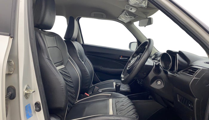 2020 Maruti Swift VXI, Petrol, Manual, 28,017 km, Right Side Front Door Cabin