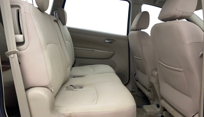 2017 Maruti Ertiga ZDI + SHVS, Diesel, Manual, 39,014 km, Right Side Rear Door Cabin