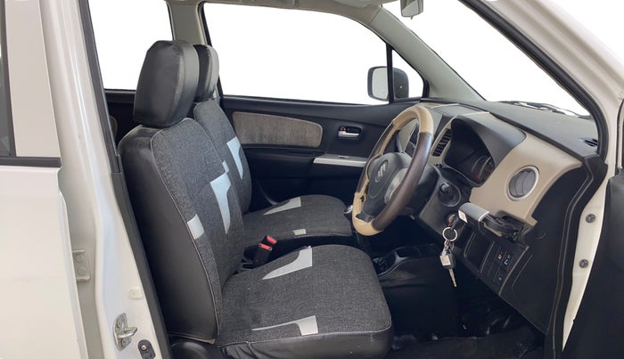 2015 Maruti Wagon R 1.0 VXI, Petrol, Manual, 46,956 km, Right Side Front Door Cabin
