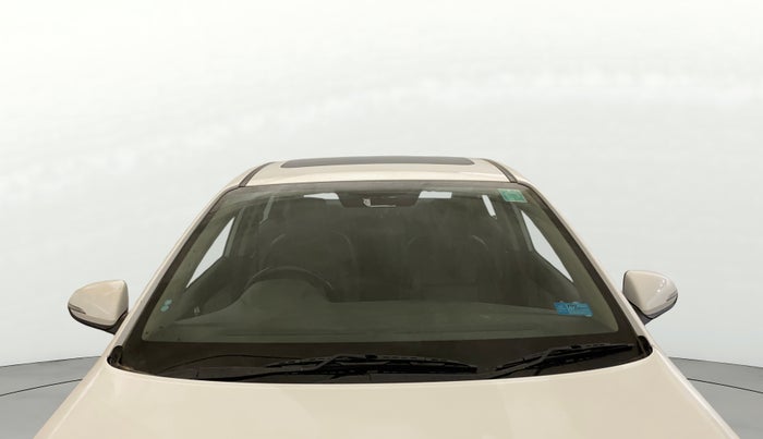 2019 Hyundai Verna 1.6 VTVT SX + AT, Petrol, Automatic, 40,204 km, Front Windshield