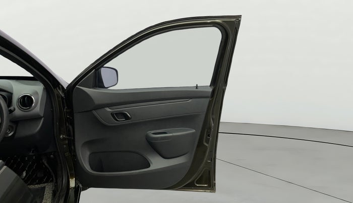 2016 Renault Kwid RXT 0.8 (O), Petrol, Manual, 94,705 km, RHS Front Door