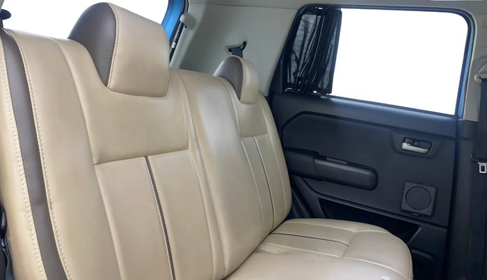 2019 Maruti New Wagon-R ZXI 1.2, Petrol, Manual, 38,996 km, Right Side Rear Door Cabin