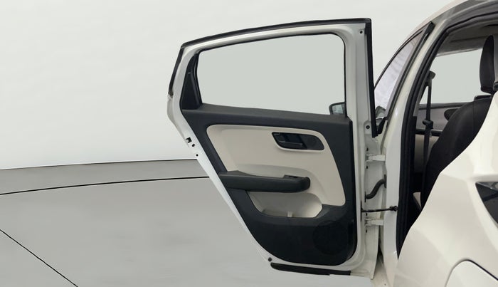 2024 Tata ALTROZ XM Plus (S) Diesel, Diesel, Manual, 7,765 km, LHS Rear Door