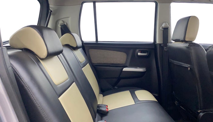 2014 Maruti Wagon R 1.0 VXI, Petrol, Manual, 24,141 km, Right Side Rear Door Cabin