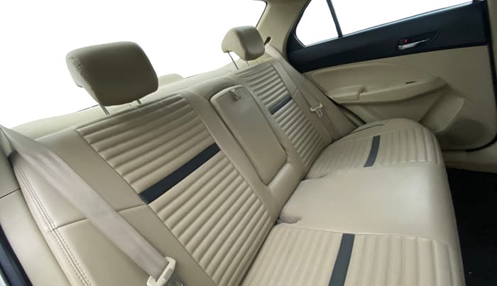2018 Maruti Dzire VDI AMT, Diesel, Automatic, 98,896 km, Right Side Rear Door Cabin