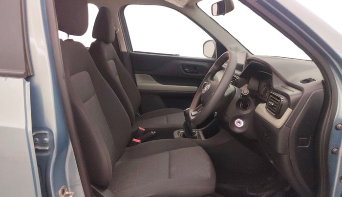 2023 Tata PUNCH ADVENTURE MT, Petrol, Manual, 23,071 km, Right Side Front Door Cabin