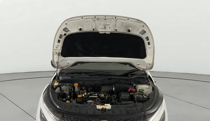 2021 Tata ALTROZ XZ PETROL, Petrol, Manual, 32,697 km, Open Bonet