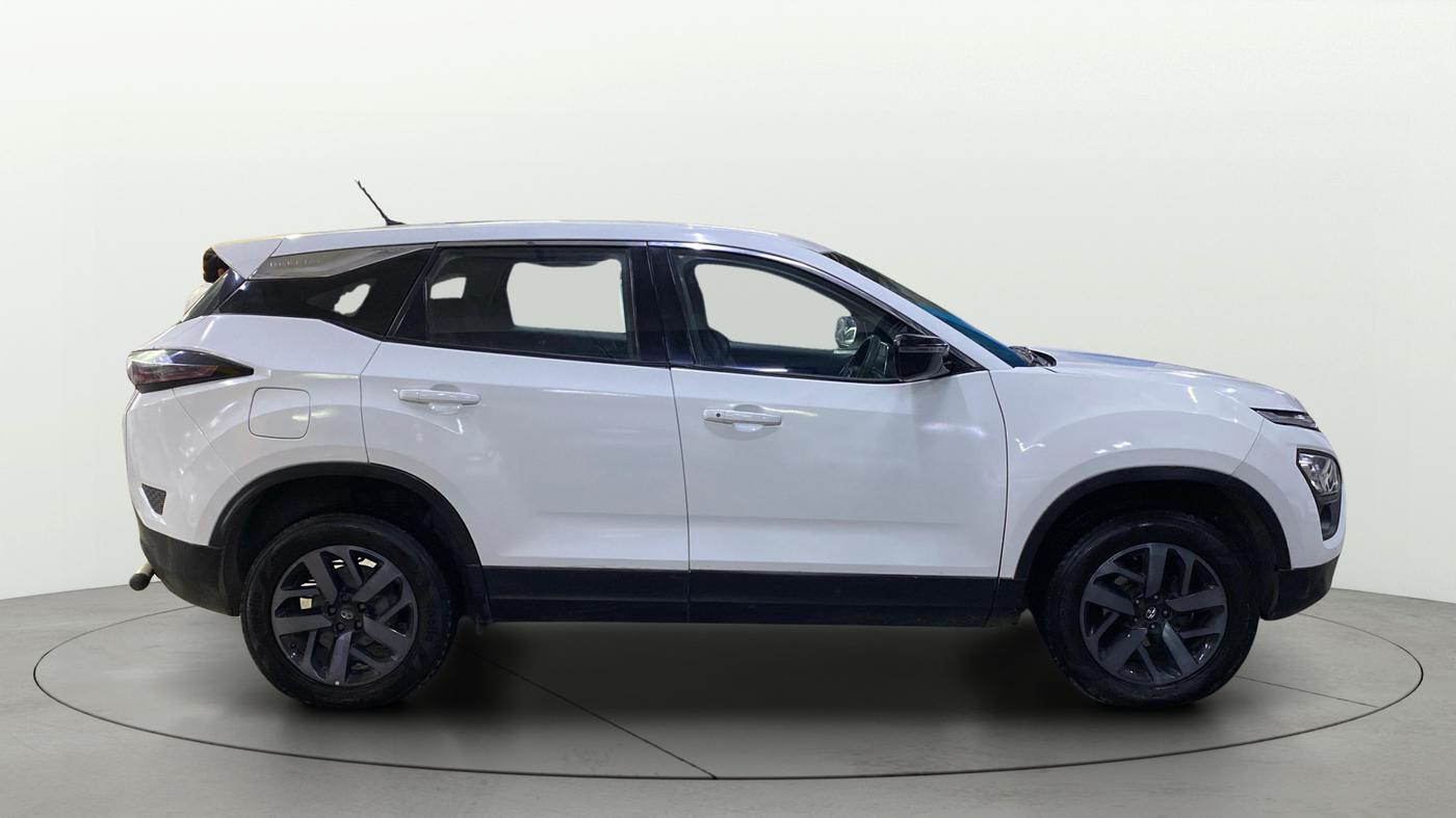2022 Tata Harrier XMA SUNROOF 2.0L KRYOTEC, Diesel, Automatic, 1,20,097 km, Right Side View