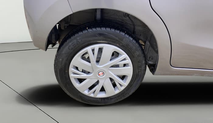 2018 Maruti Celerio VXI CNG, CNG, Manual, 1,11,914 km, Right Rear Wheel