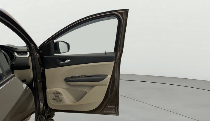 2023 Renault TRIBER RXZ AMT, Petrol, Automatic, 16,654 km, RHS Front Door