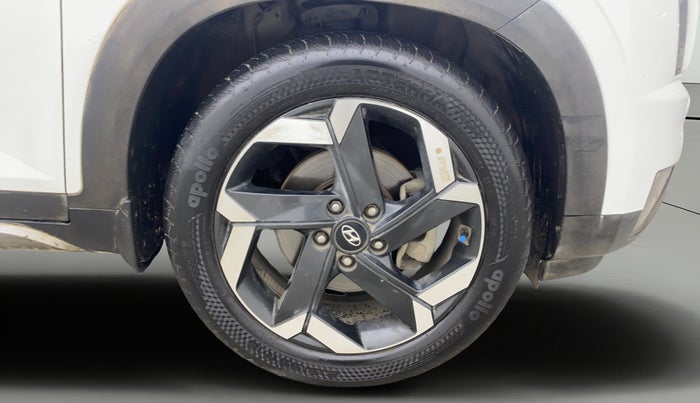 2021 Hyundai ALCAZAR PLATINUM 2.0 MT 7STR, Petrol, Manual, 88,356 km, Right Front Wheel