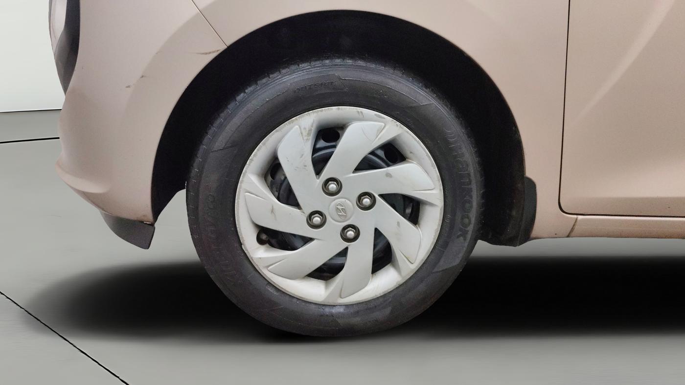 2019 Hyundai NEW SANTRO SPORTZ AMT, Petrol, Automatic, 32,897 km, Left Front Wheel